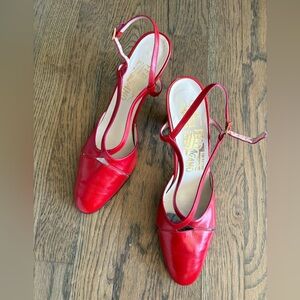 SALVATORE FERRAGAMO | Vintage Women's Red Slingback Shoes